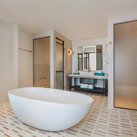 La Festa Phu Quoc, Curio Collection By Hilton Hotel Exterior photo