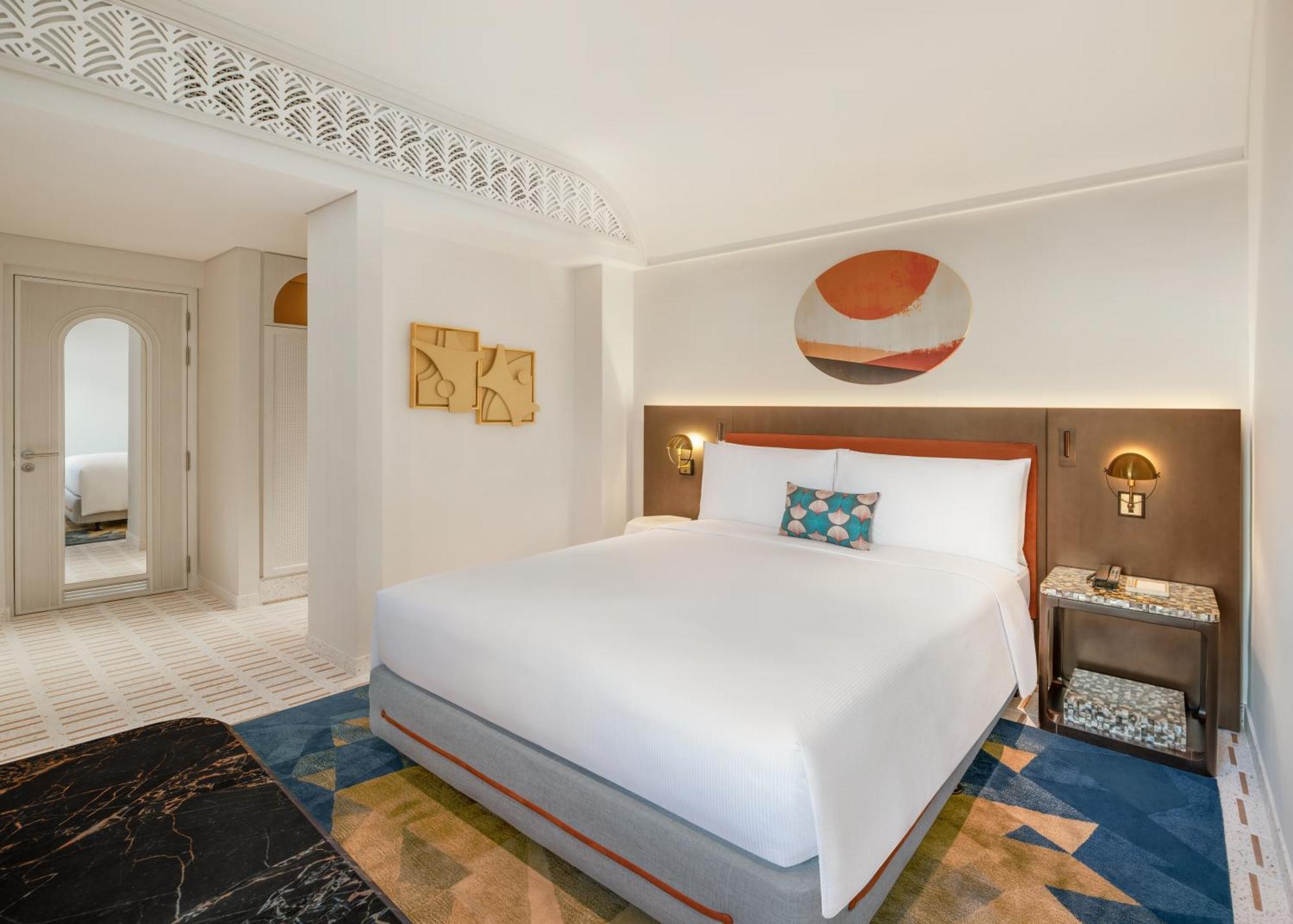 La Festa Phu Quoc, Curio Collection By Hilton Resort 5*