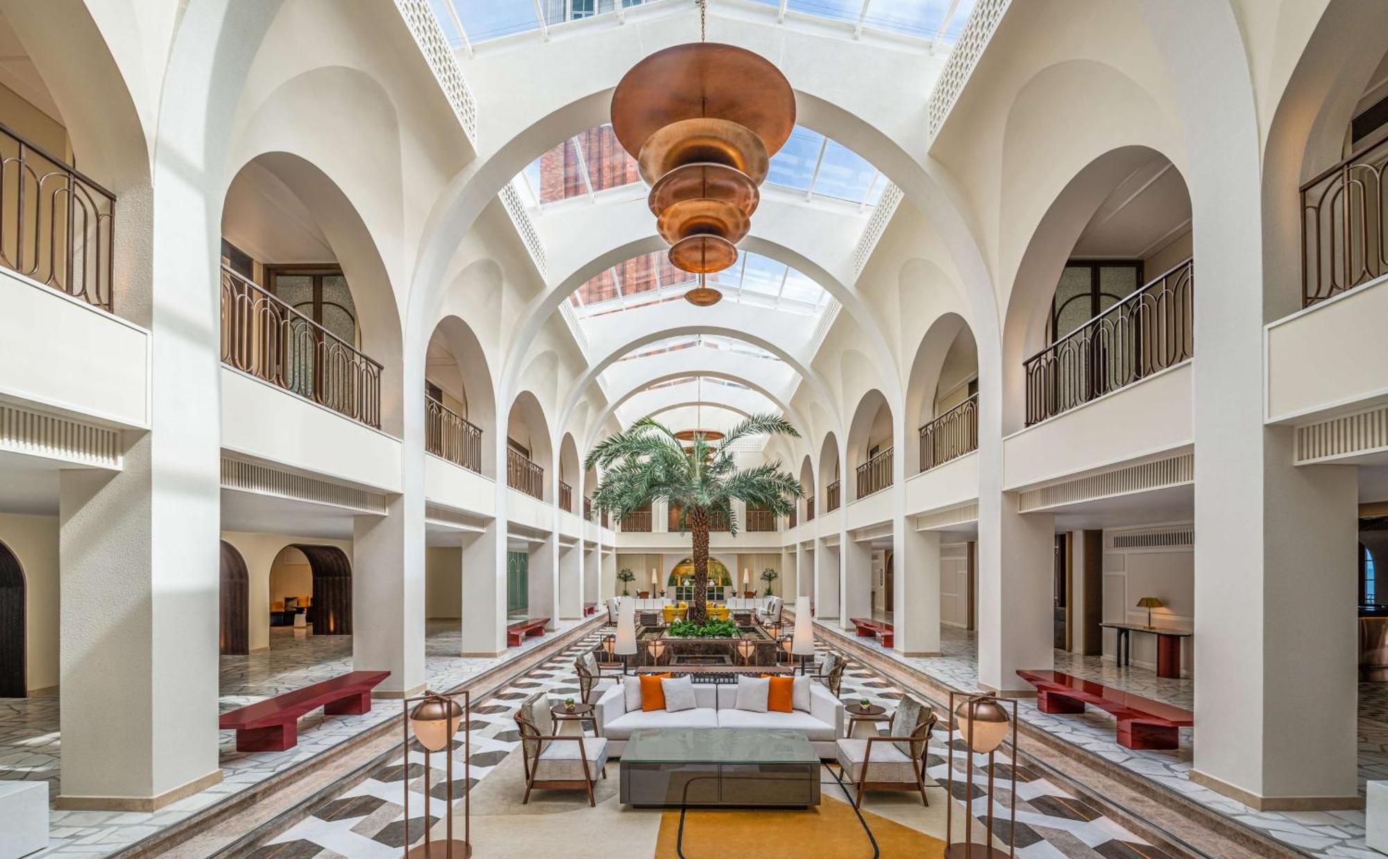 La Festa Phu Quoc, Curio Collection By Hilton 5* Phú Quốc