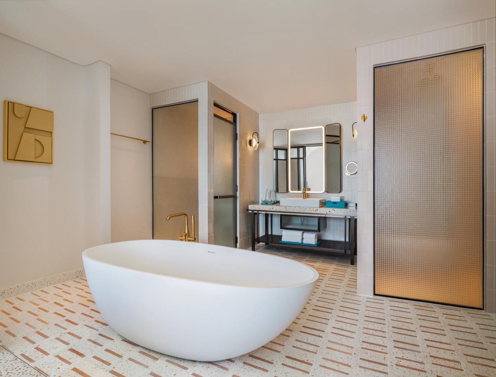 Resort La Festa Phu Quoc, Curio Collection By Hilton Phú Quốc