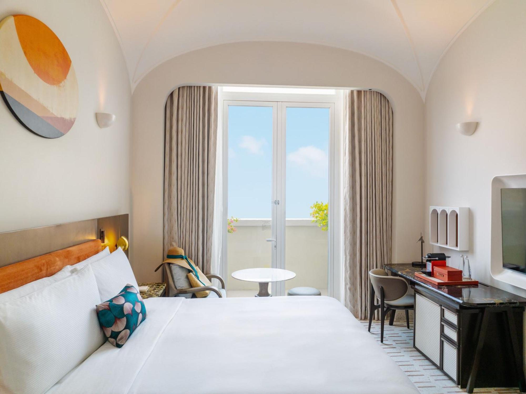 Resort La Festa Phu Quoc, Curio Collection By Hilton 5*