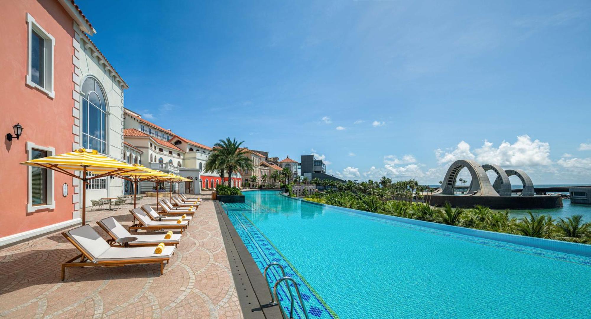 La Festa Phu Quoc, Curio Collection By Hilton